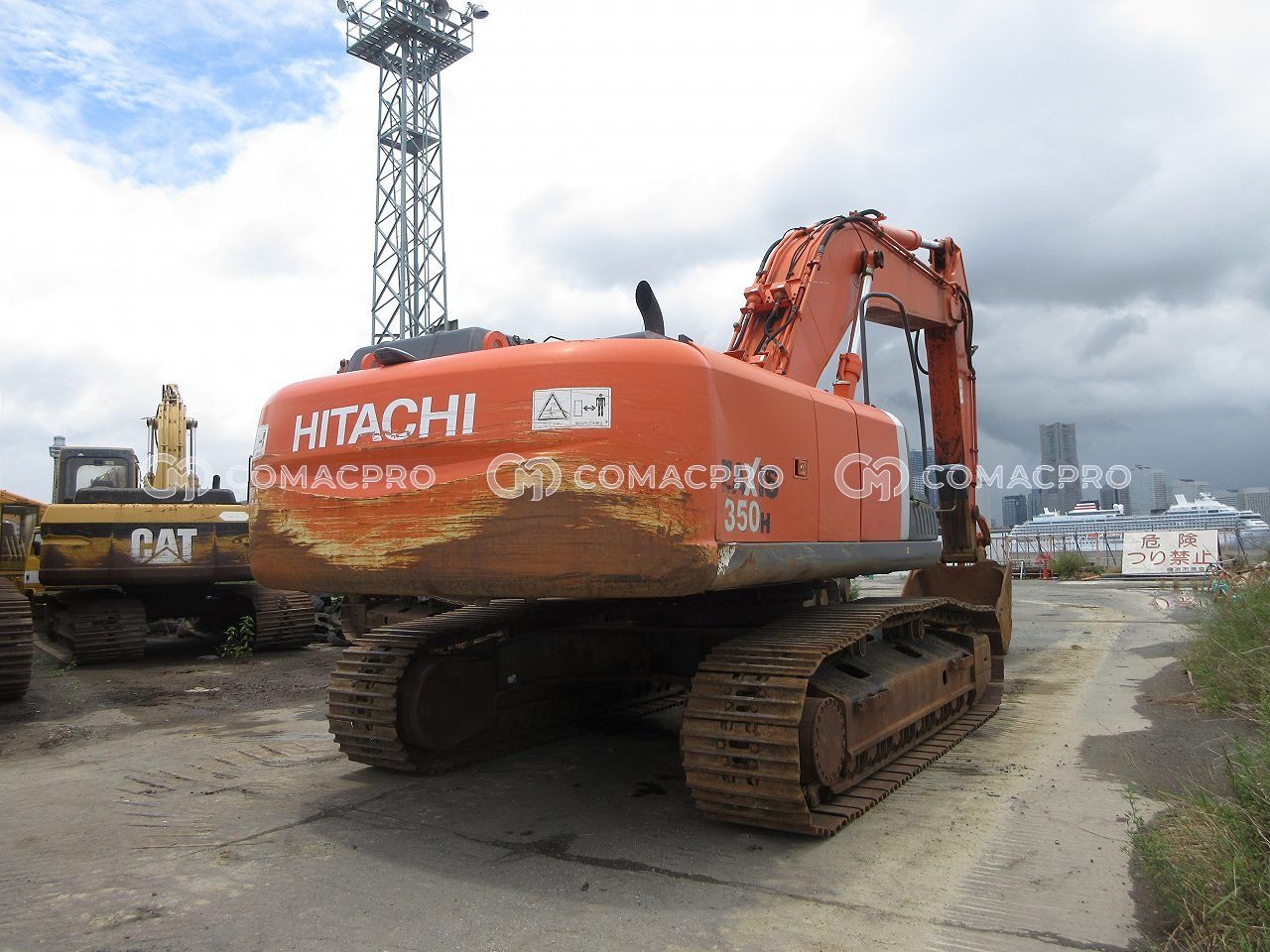 2013- HITACHI ZX350H-3 Crawler Excavator - CoMacPro
