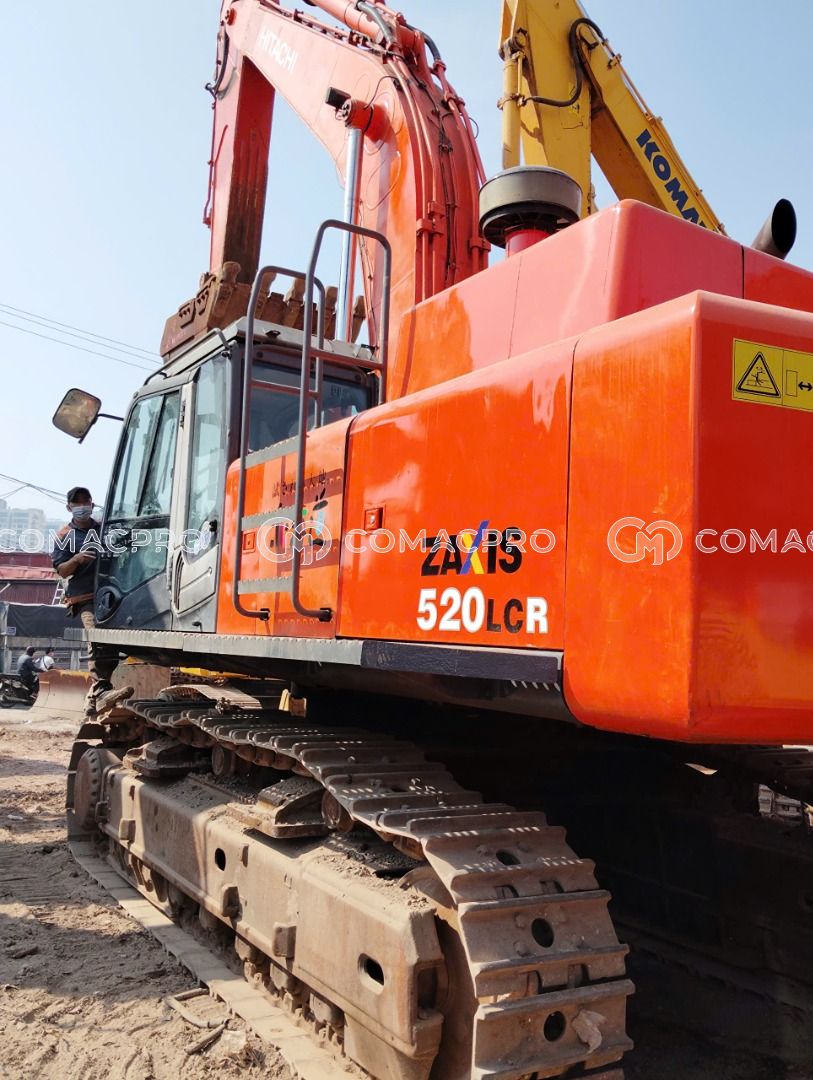 Máy xúc bánh xích HITACHI ZX520 - 2012 - CoMacPro