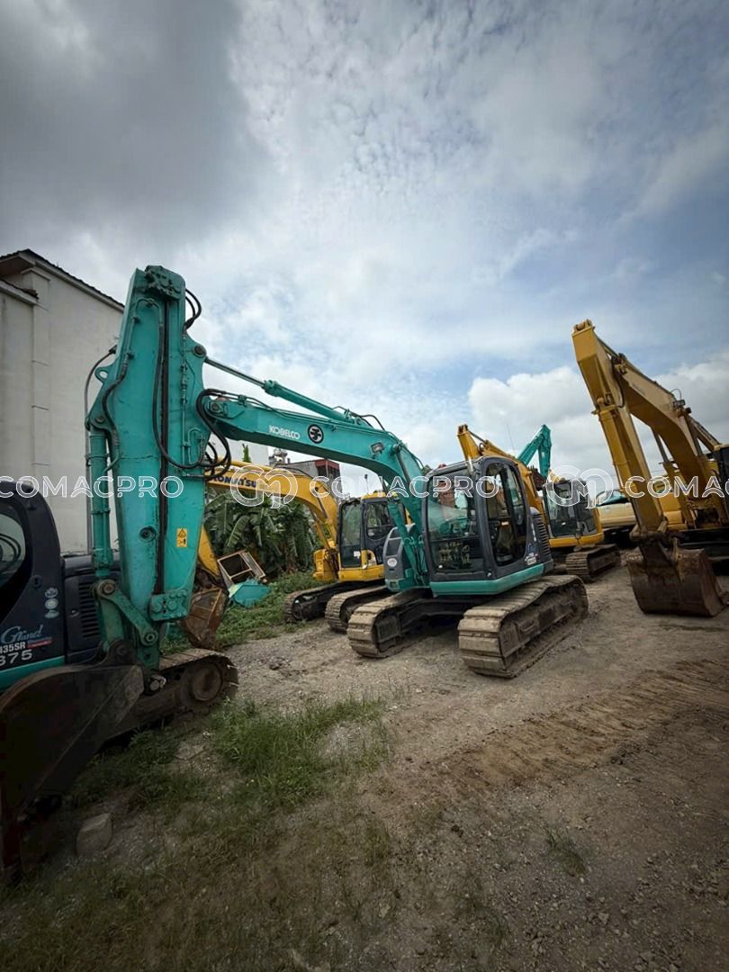 Máy xúc bánh xích KOBELCO SK115SR - 2007