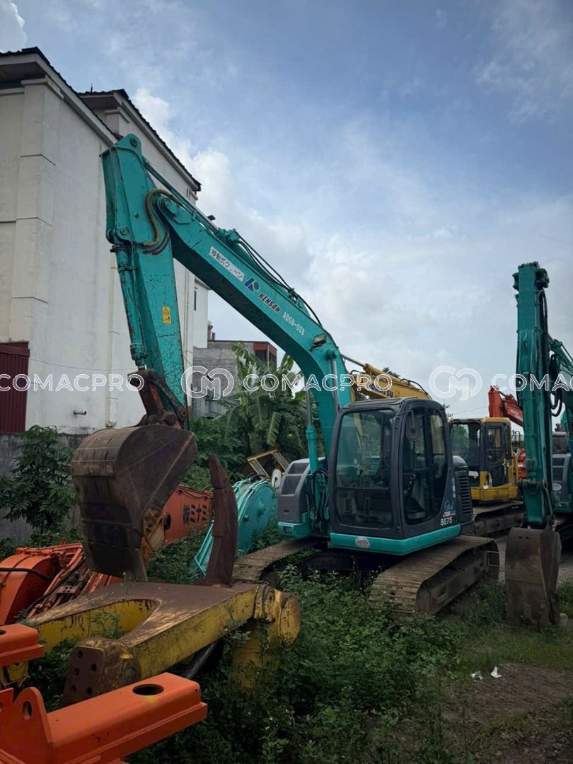 Máy xúc bánh xích KOBELCO SK135SR-2 - 2012