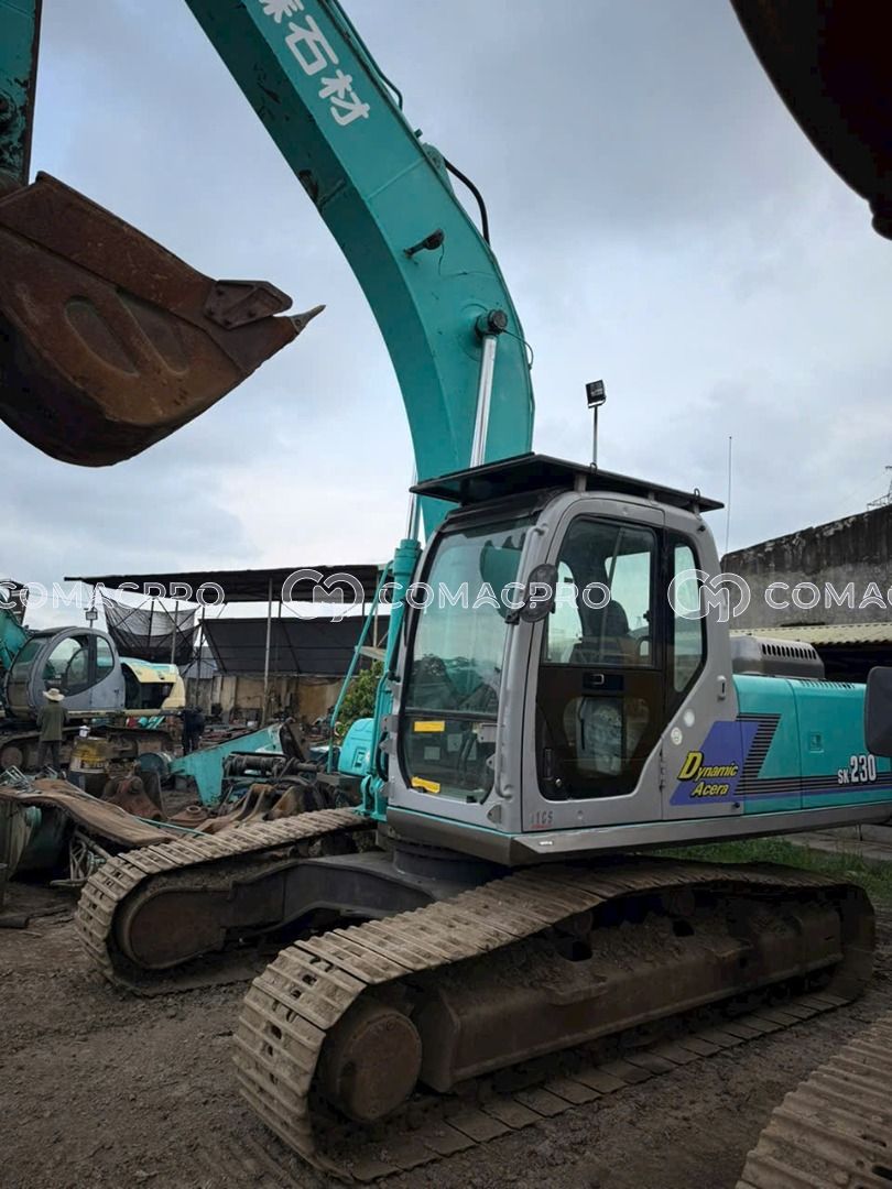 Máy xúc bánh xích KOBELCO SK230LC-6 - 1997