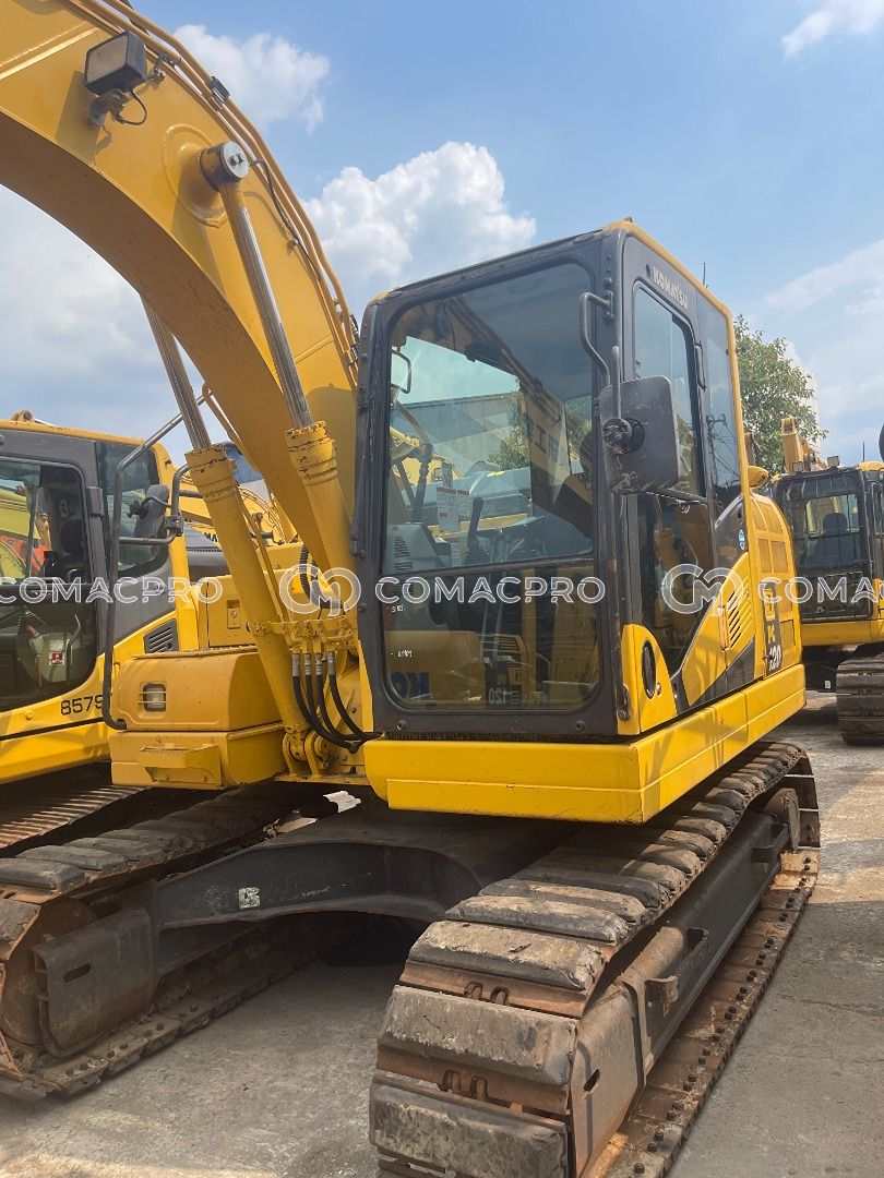 Máy xúc bánh xích KOMATSU PC120-11 - 2019
