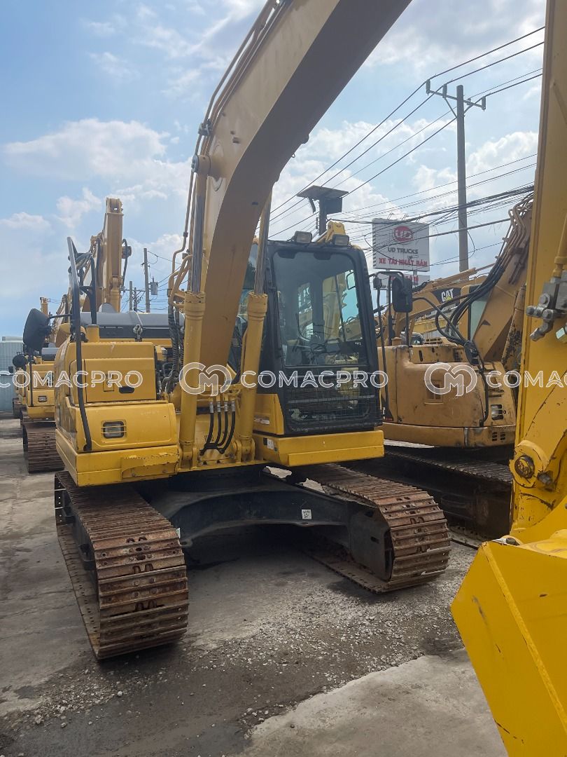 Máy xúc bánh xích KOMATSU PC120-11 - 2021