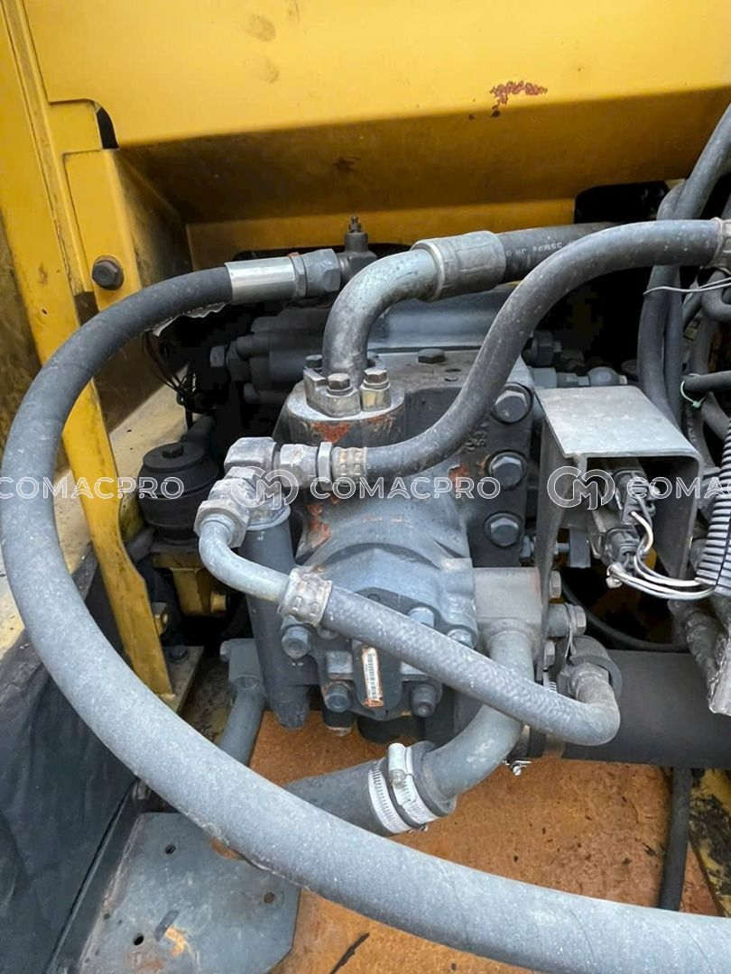 2012 - KOMATSU PC120-6e Máy xúc đào bánh xích, ảnh 10
