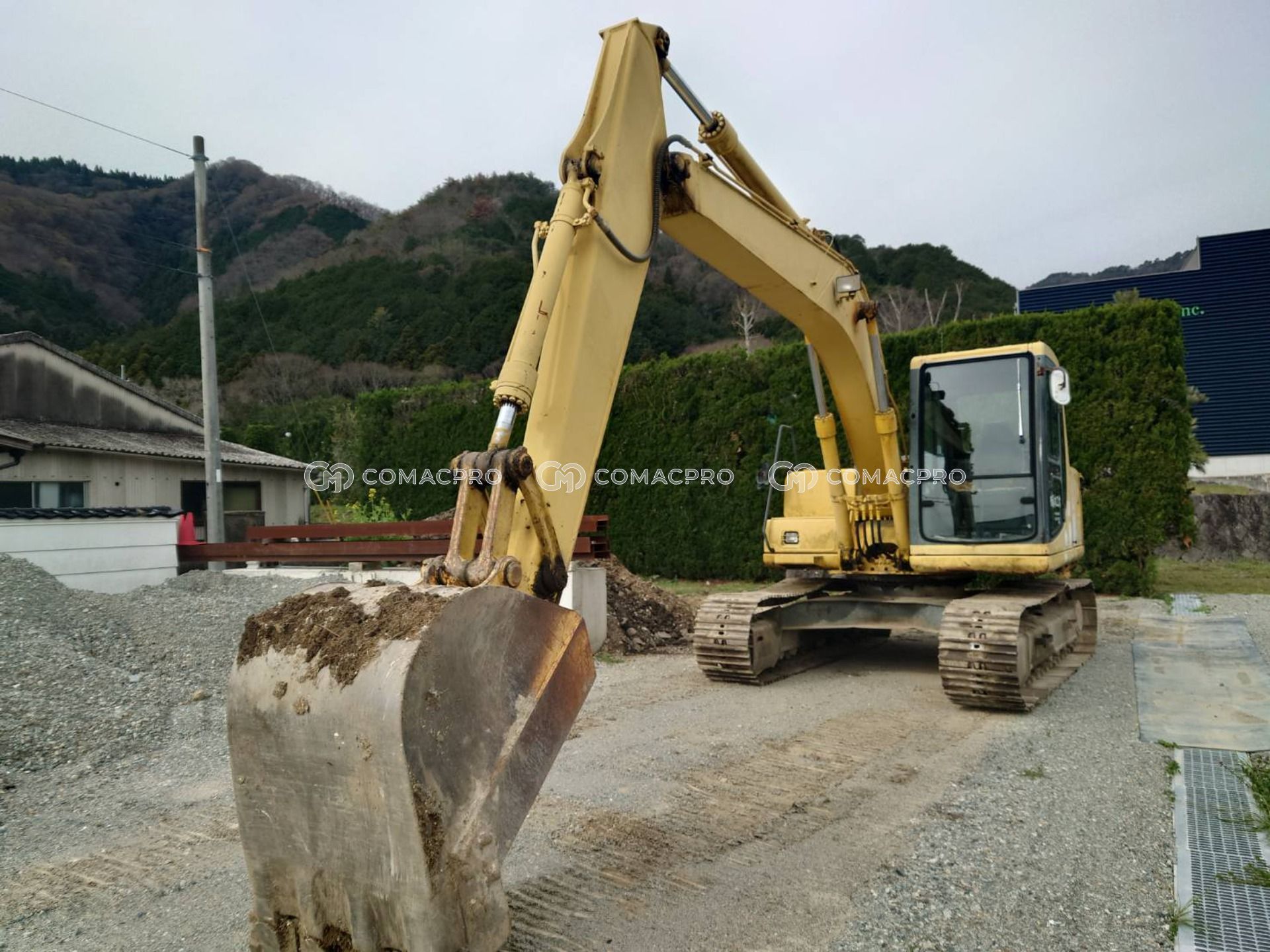 Máy xúc bánh xích KOMATSU PC120-6ZE - 1996