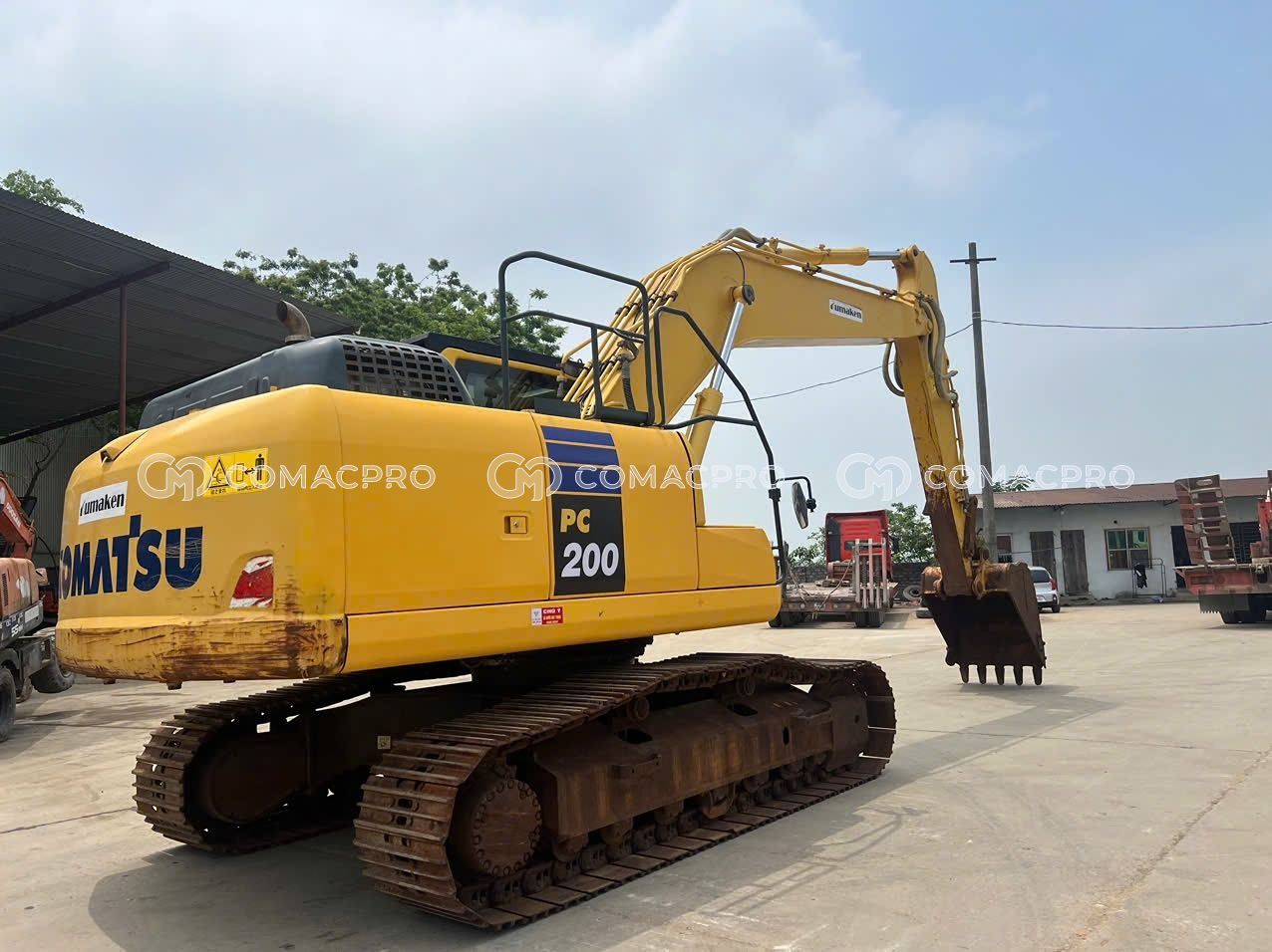 Máy xúc bánh xích KOMATSU PC200-10 - 2014