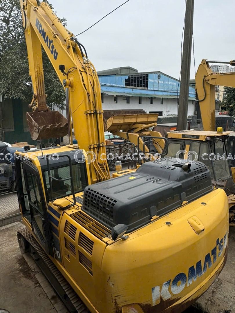 Máy xúc bánh xích KOMATSU PC200-11 - 2018