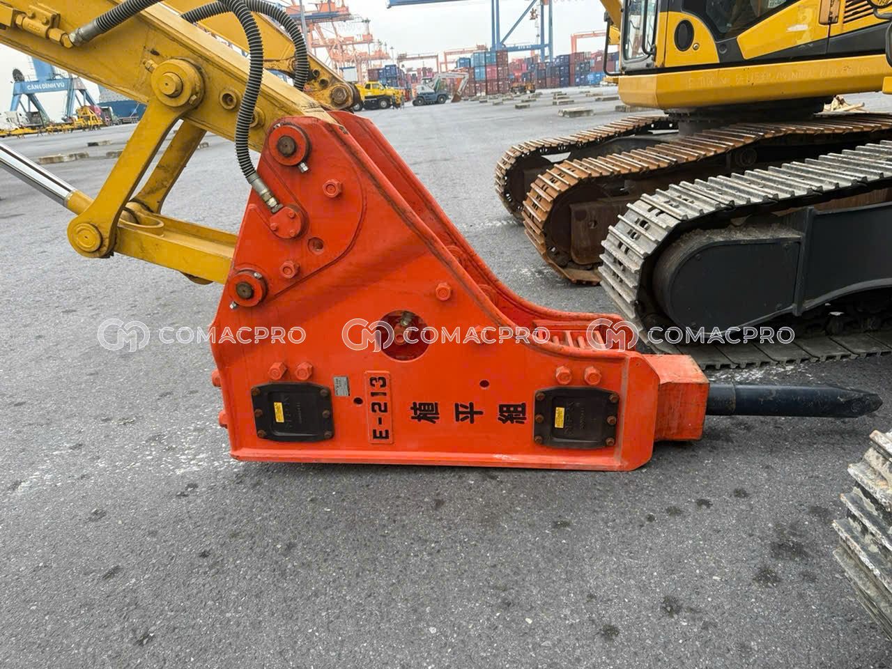 1997 - KOMATSU PC200-6E Máy xúc đào bánh xích, ảnh 3