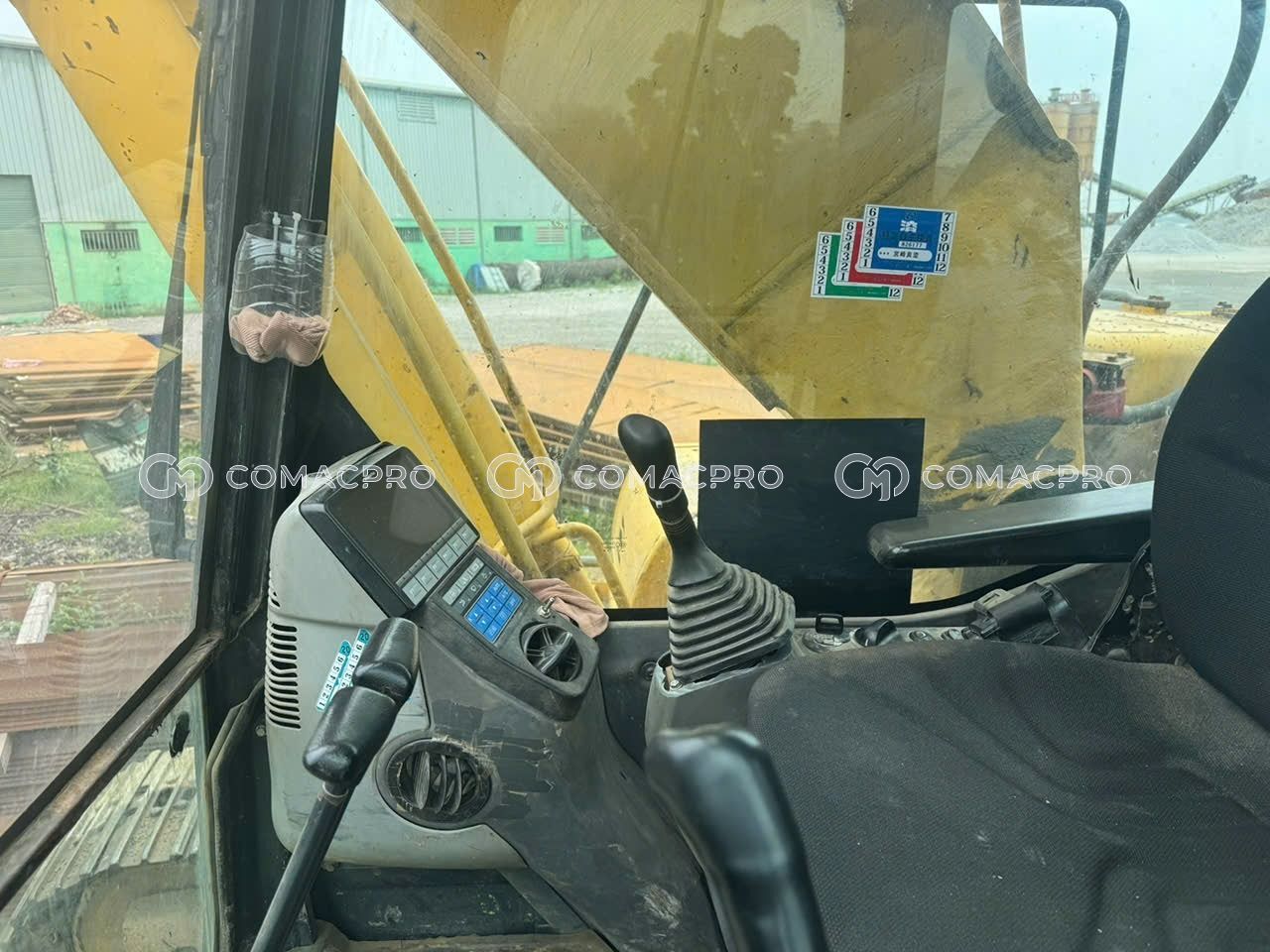 KOMATSU PC200-8 Máy xúc đào bánh xích, ảnh 5