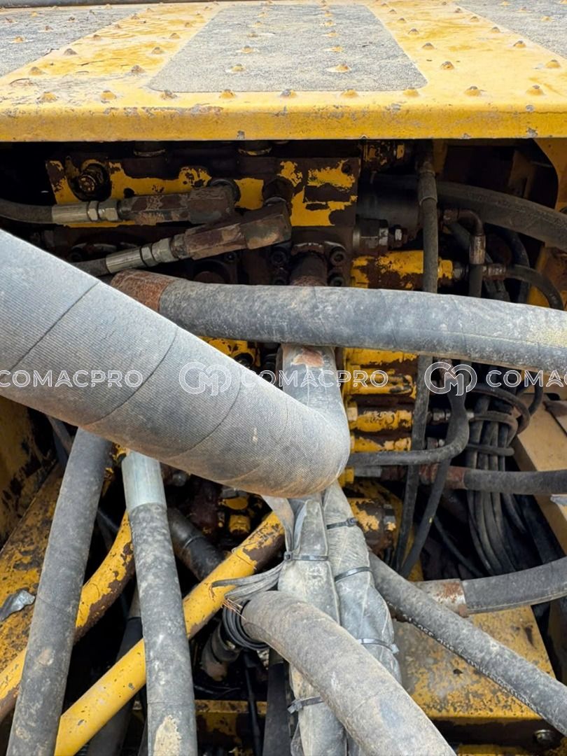 KOMATSU PC200-8 Máy xúc đào bánh xích, ảnh 14