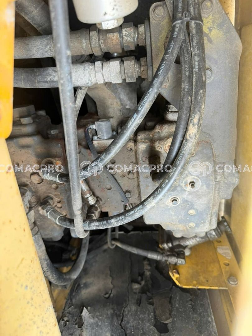 KOMATSU PC200-8 Máy xúc đào bánh xích, ảnh 7