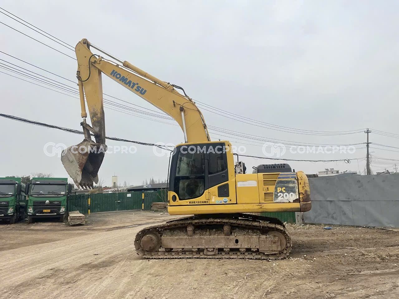 Máy xúc bánh xích KOMATSU PC200-8N1 - 2013
