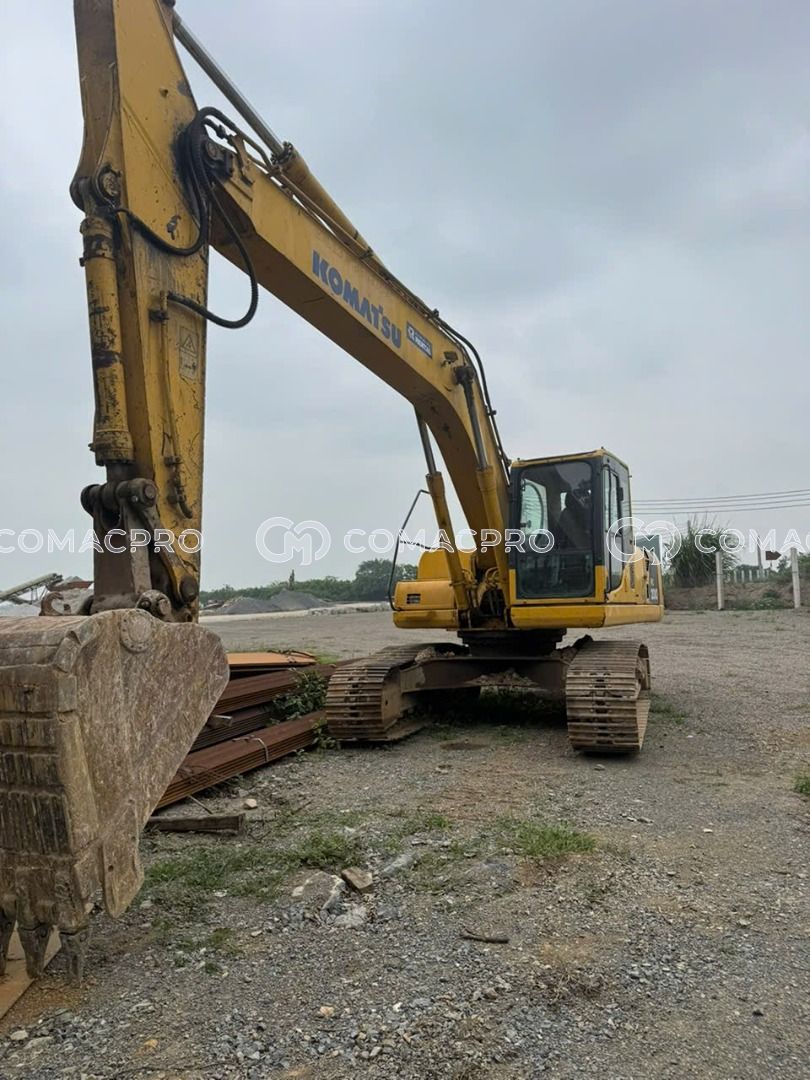 KOMATSU PC200-8 Máy xúc đào bánh xích, ảnh 2
