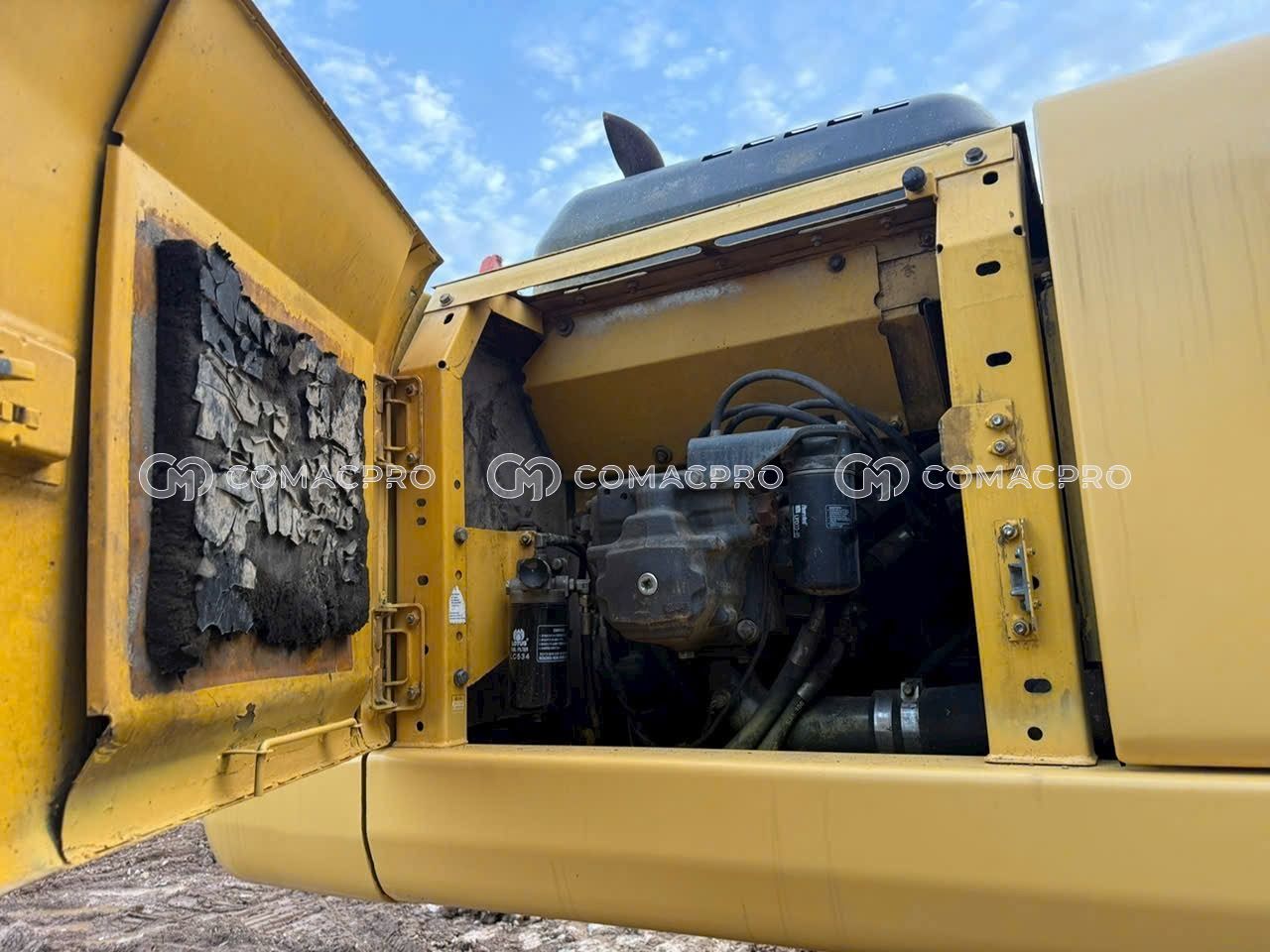KOMATSU PC220-8 Máy xúc đào bánh xích, ảnh 6