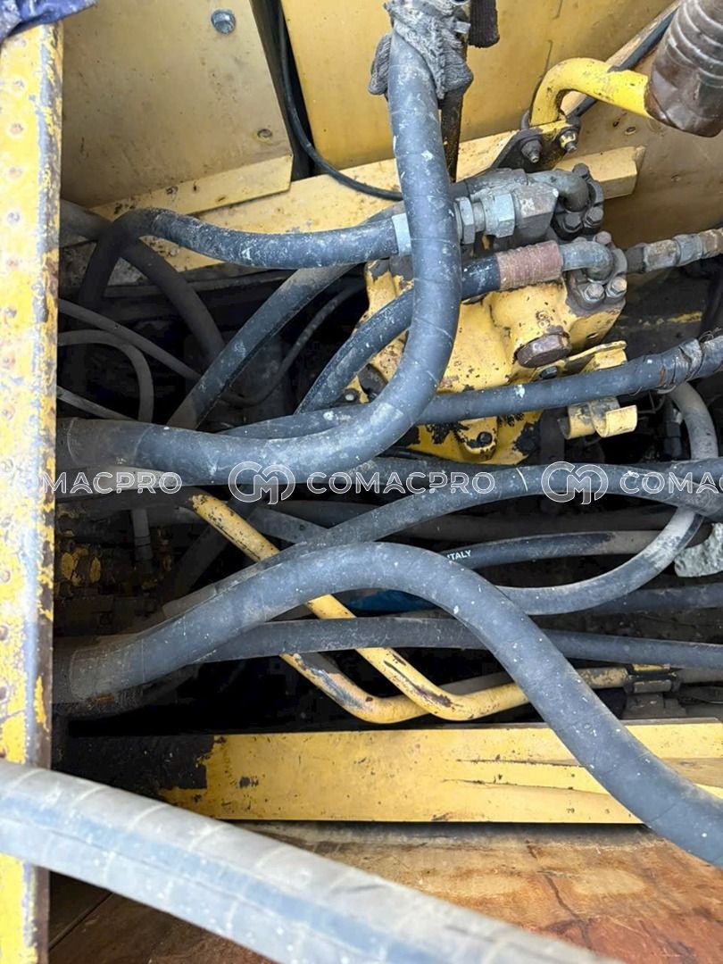 KOMATSU PC220-8 Máy xúc đào bánh xích, ảnh 10