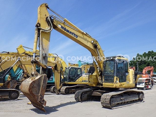 ボッセ社カウベル（廃盤品） 2013-年製 KOMATSU PC228US-8 クローラーショベル - CoMacPro