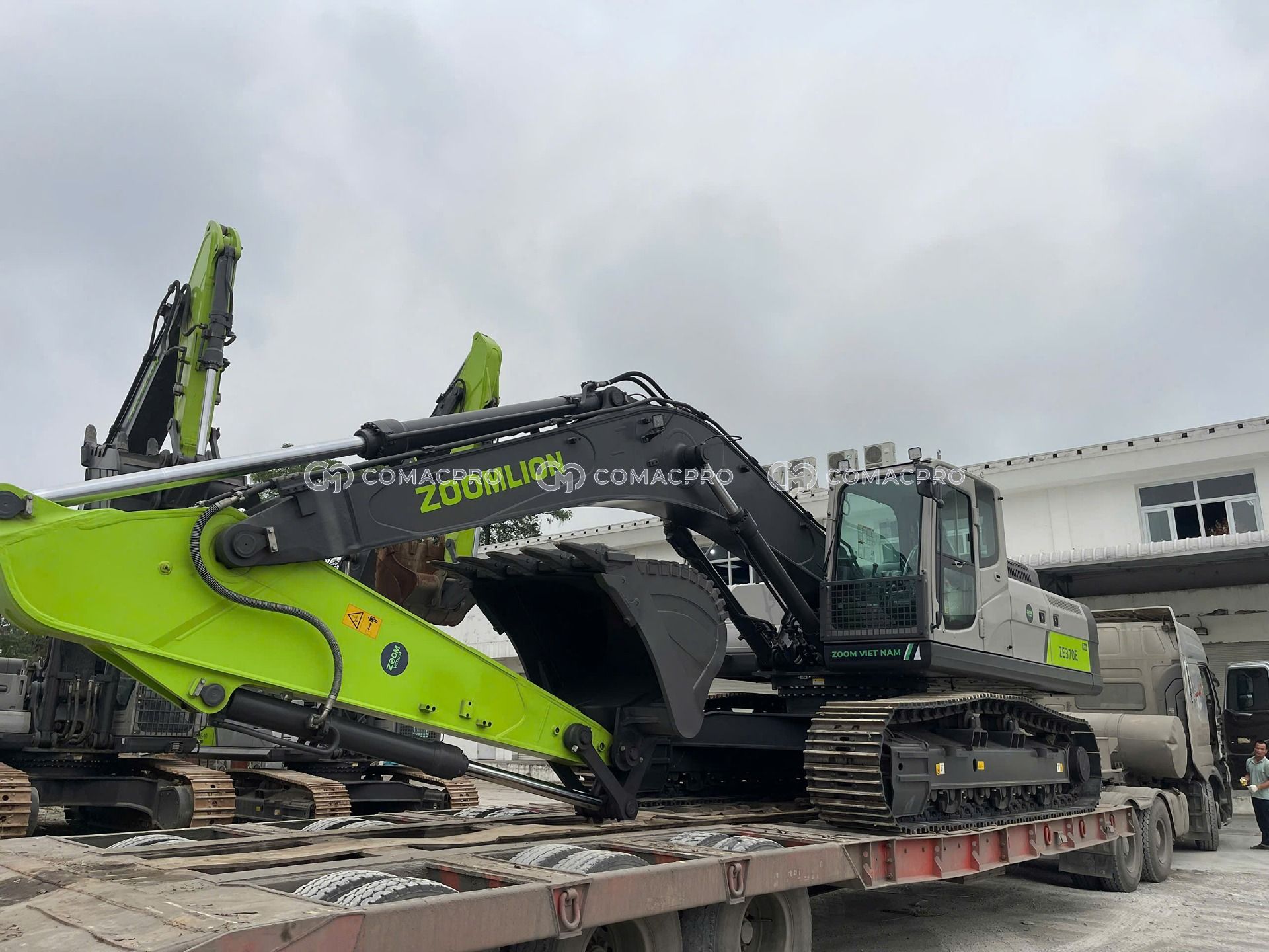 Máy xúc bánh xích ZOOMLION ZE370 - 2024