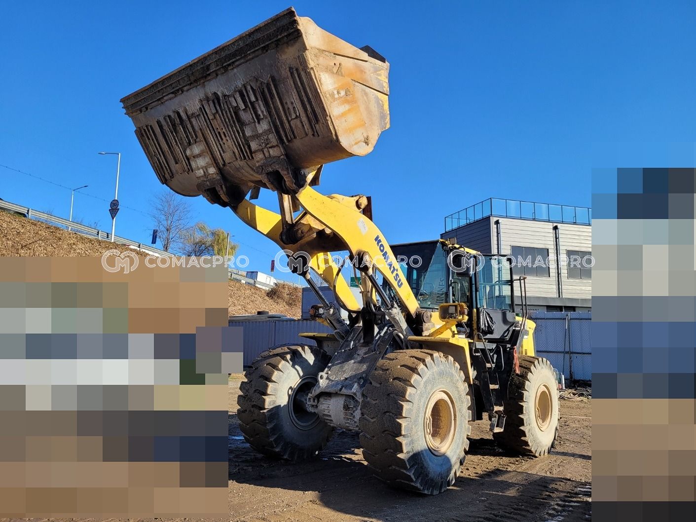 Máy xúc lật KOMATSU WA470-6 - 2010