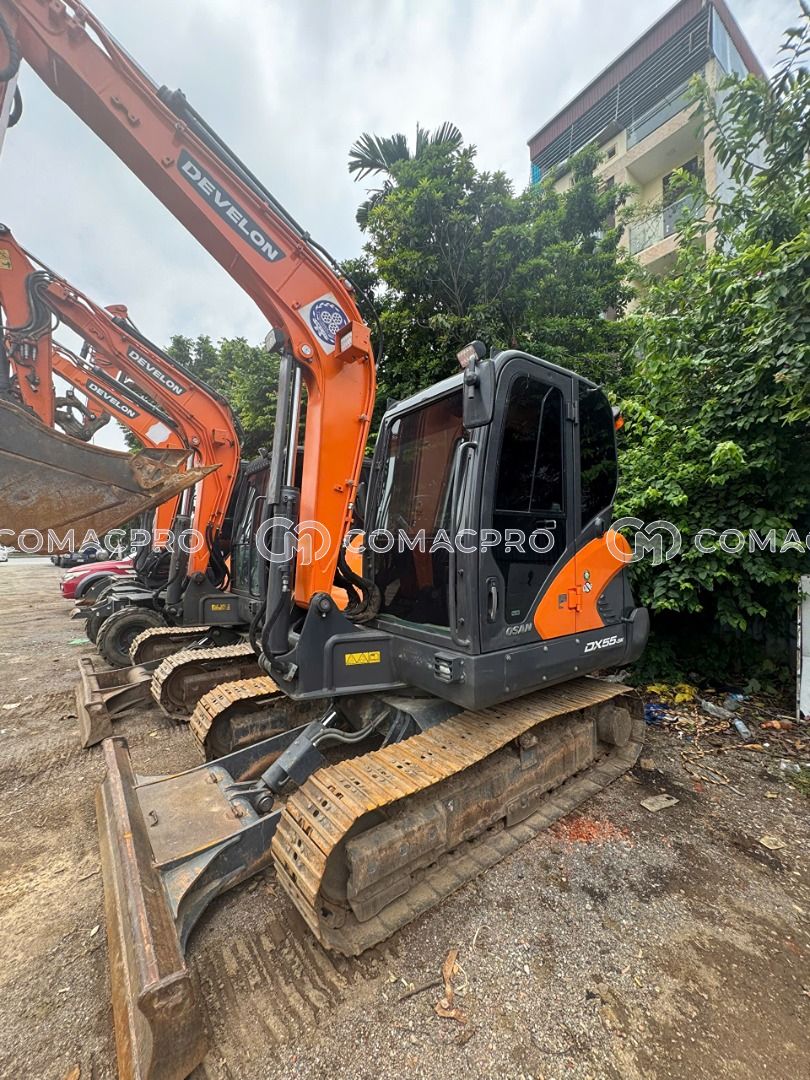 Máy xúc mini DOOSAN DX55-5 - 2019
