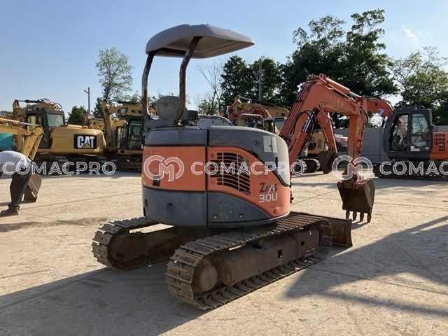 2004- HITACHI ZX30U-2 Mini Excavator - CoMacPro