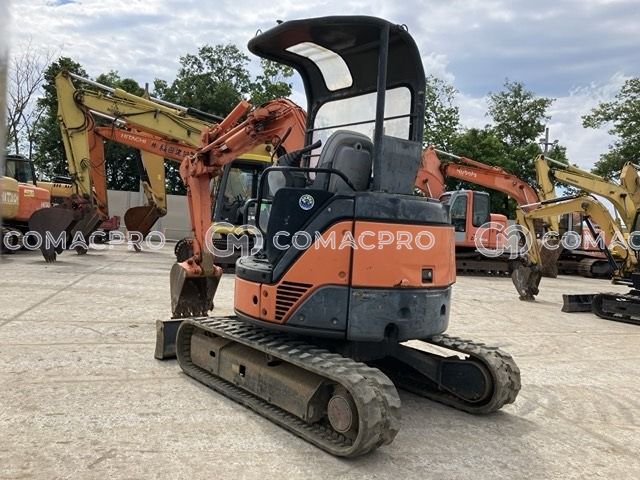 2006-年HITACHI ZX30UR-2 小型挖掘机- CoMacPro