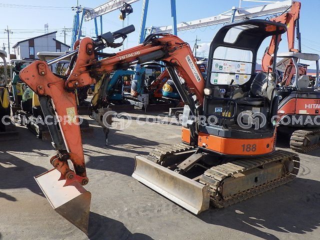 Máy xúc mini HITACHI ZX30UR-3 - 2011 - CoMacPro
