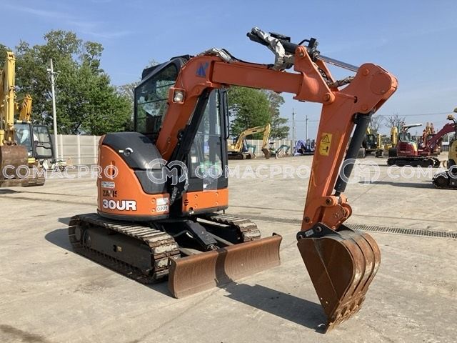 Máy xúc mini HITACHI ZX30UR-5B - 2016 - CoMacPro