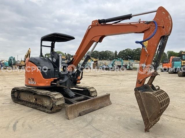 2016-年HITACHI ZX40U-5B 小型挖掘机- CoMacPro