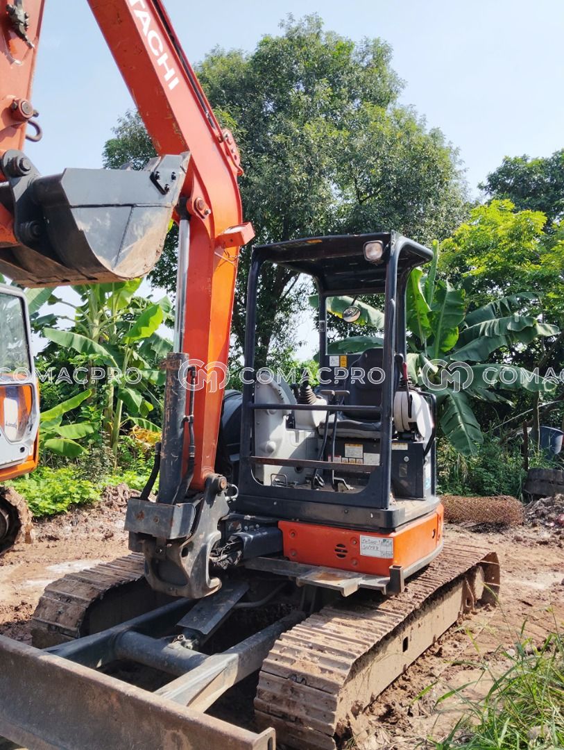 Máy xúc mini HITACHI ZX50U-5B - 2015