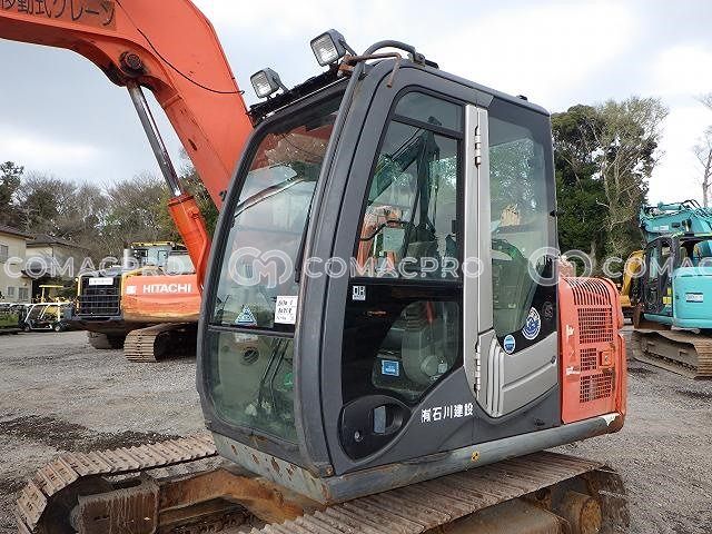 2009-年HITACHI ZX70-3 小型挖掘机- CoMacPro