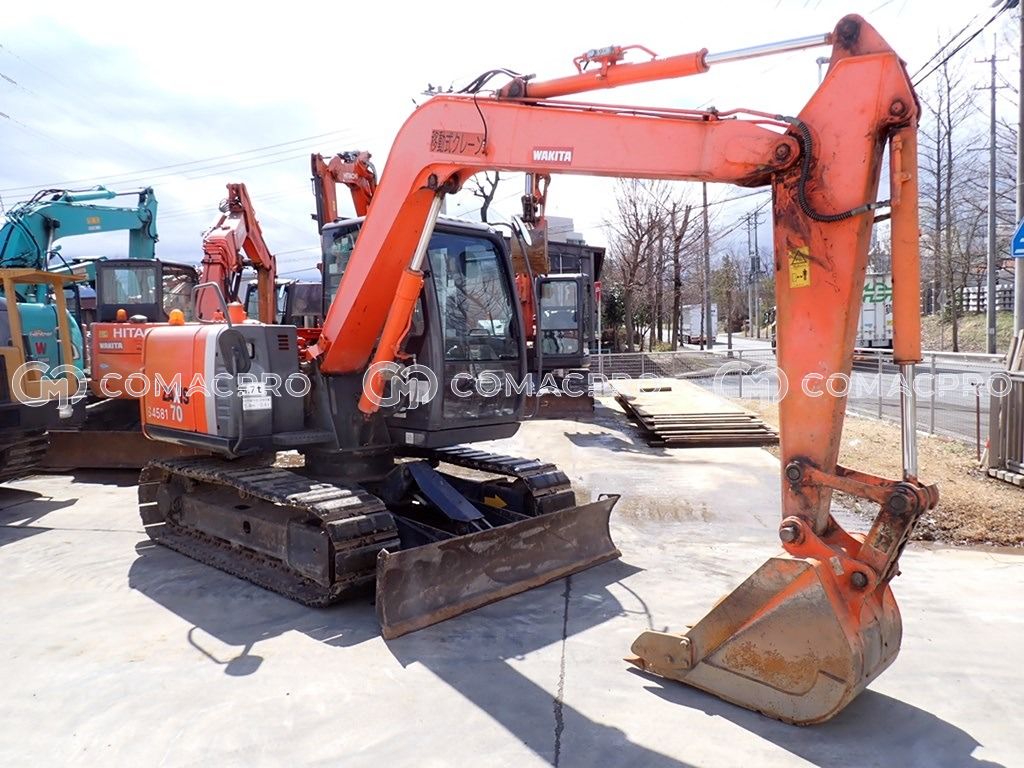 2014-年HITACHI ZX70-3 小型挖掘机- CoMacPro