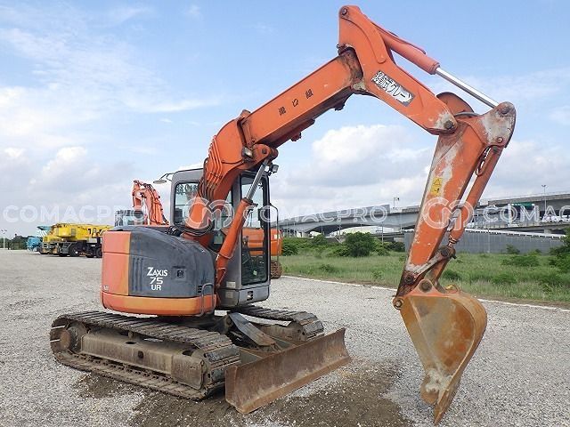 ユトリロ
油絵
ラパンアジル 2005-年HITACHI ZX75UR 小型挖掘机- CoMacPro