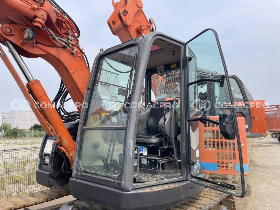 2013-年製 HITACHI ZX75UR-3 ミニショベル - CoMacPro