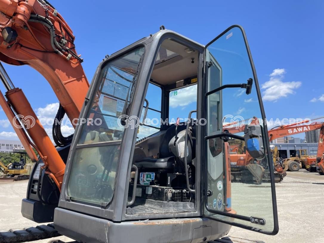こまつな 2013-年HITACHI ZX75UR-3 小型挖掘机- CoMacPro