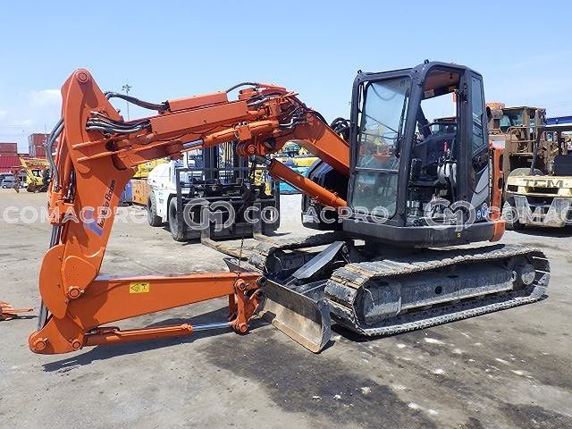 2015-年HITACHI ZX75UR-5B 小型挖掘机- CoMacPro
