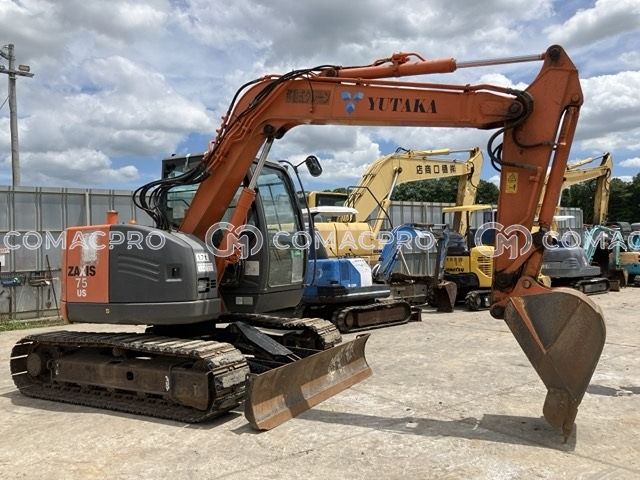 2008-年HITACHI ZX75US-3 小型挖掘机- CoMacPro