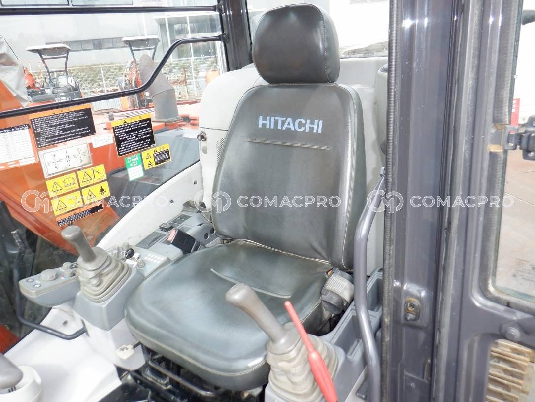 2016-年HITACHI ZX75US-5B 小型挖掘机- CoMacPro