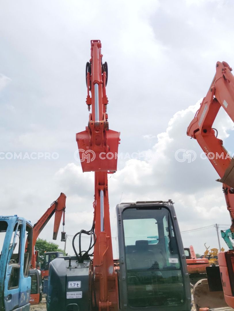 2007- HITACHI ZX75US-A Mini Excavator - CoMacPro