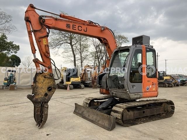 はち Hitachi ZX75-3 Excavator | VI Equipment Ltd.