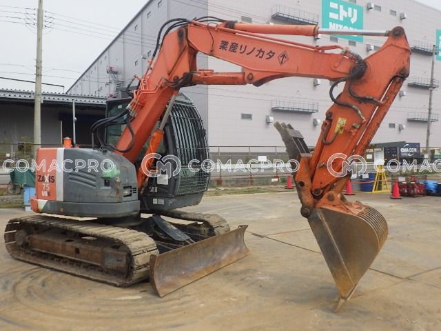 2011-年HITACHI ZX75USK-3 小型挖掘机- CoMacPro