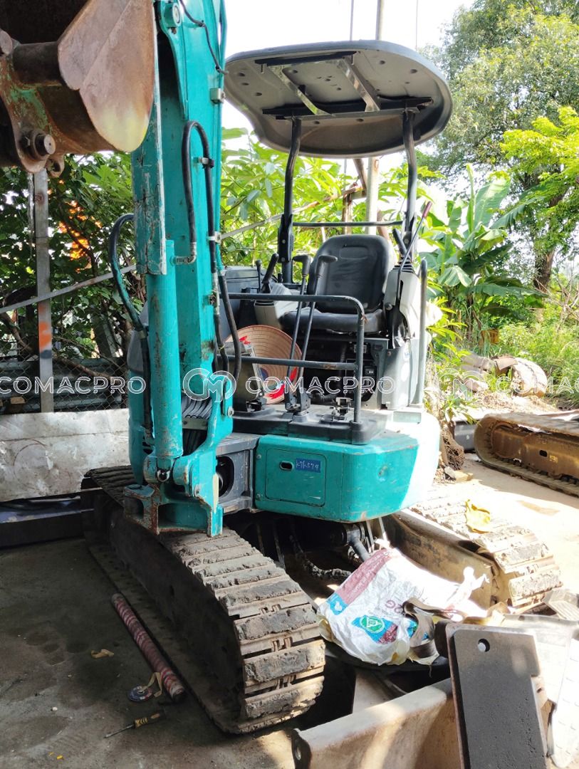 Máy xúc mini KOBELCO SK30SR-6 - 2014