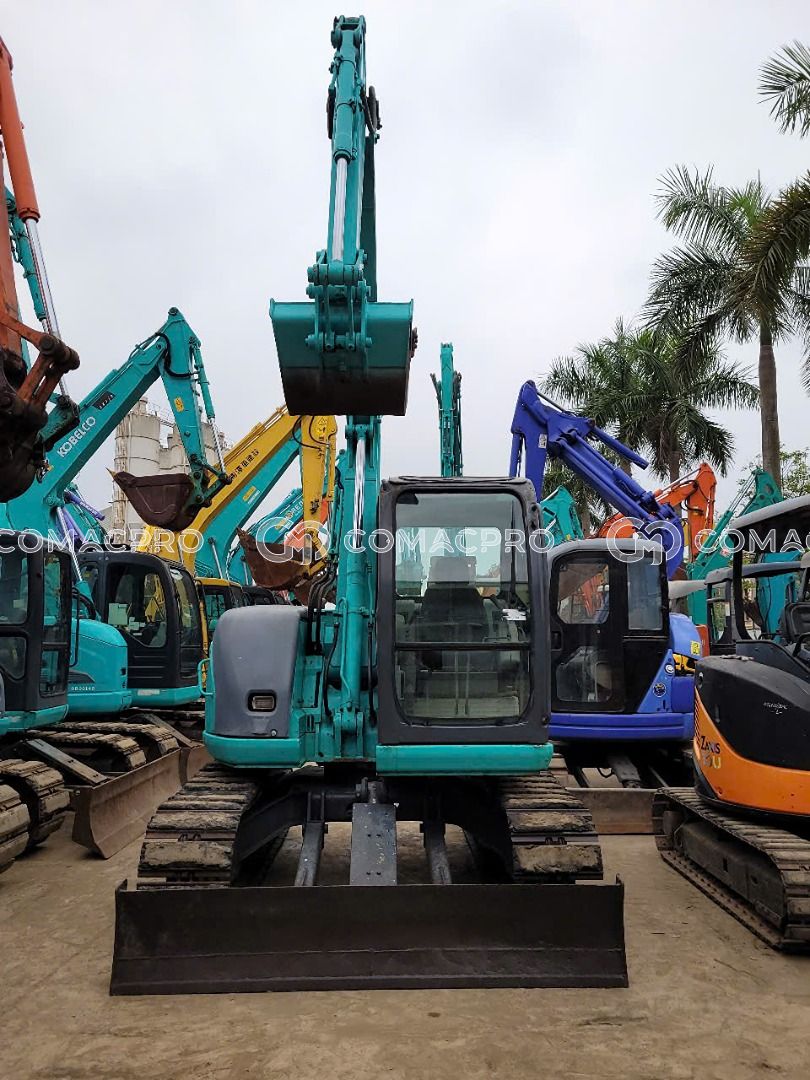 Máy xúc mini KOBELCO SK70SR-1 - 2006