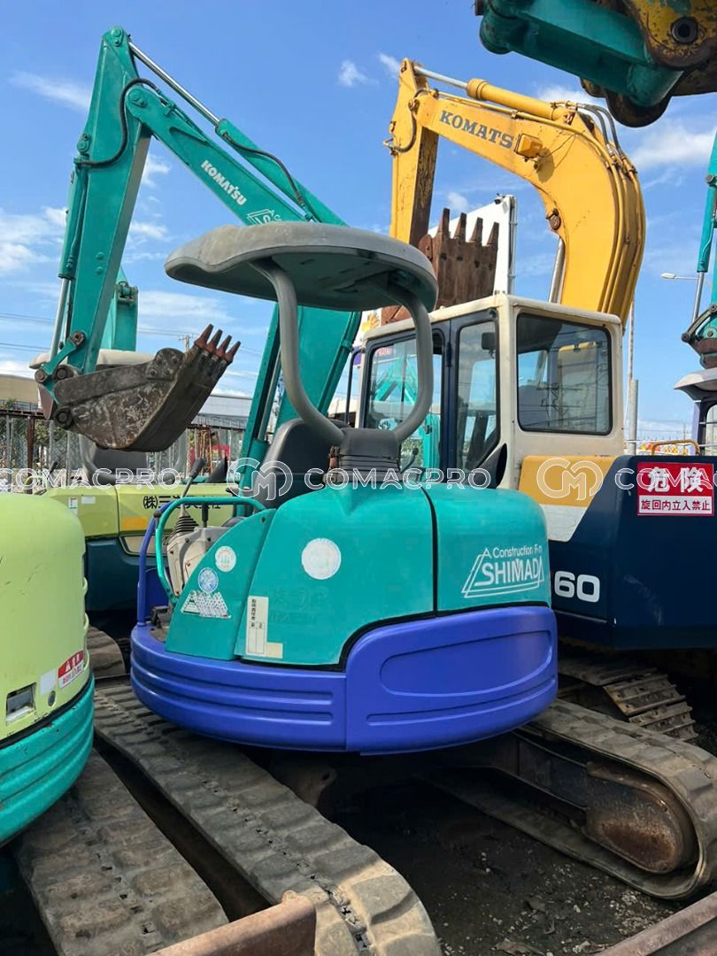 Máy xúc mini KOMATSU PC30MR-3 - 2012