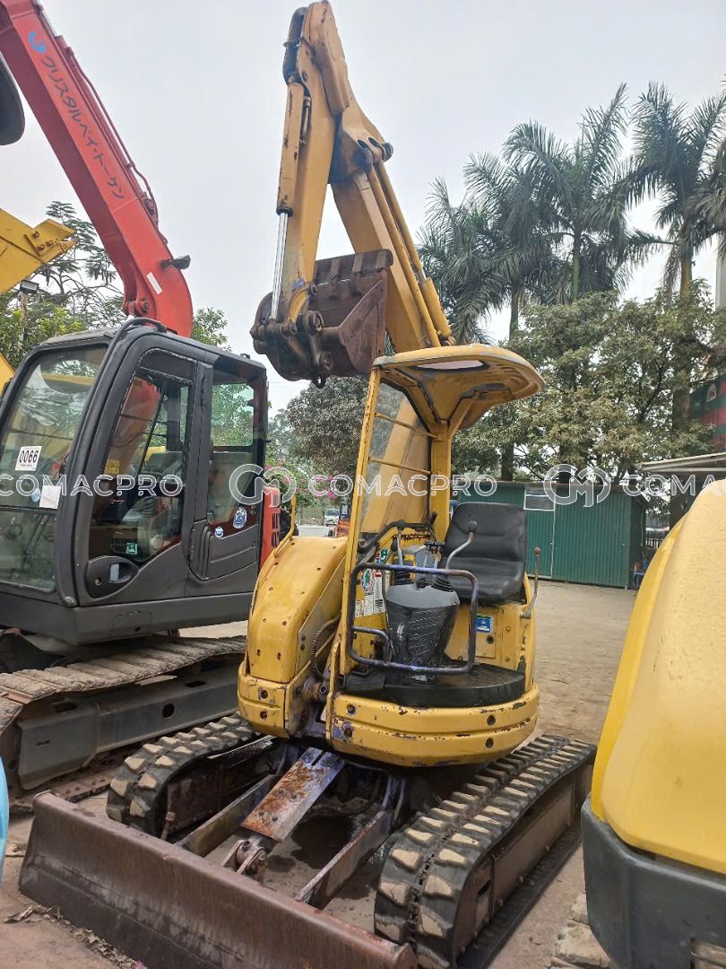 Máy xúc mini KOMATSU PC38UU-2E - 2006