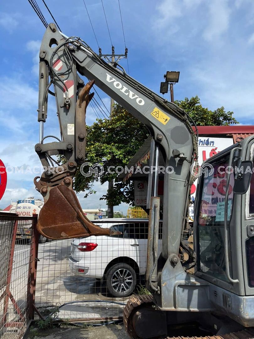 Máy xúc mini VOLVO EC55C - 2012