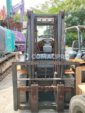 Xe nâng dầu TOYOTA 7FD35 - 2002