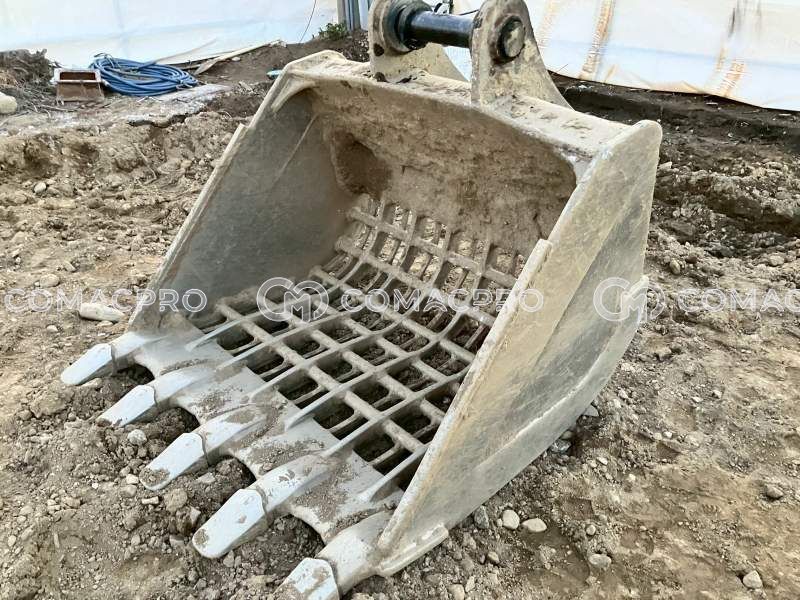 HITACHI ZX210K-3 履带式挖掘机- CoMacPro