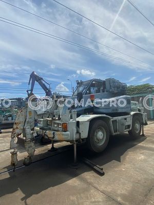 Cẩu tự hành KOMATSU LW80M - 2000