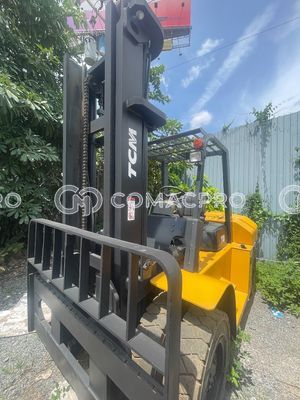 Xe nâng dầu TCM FD70Z7 - 2012
