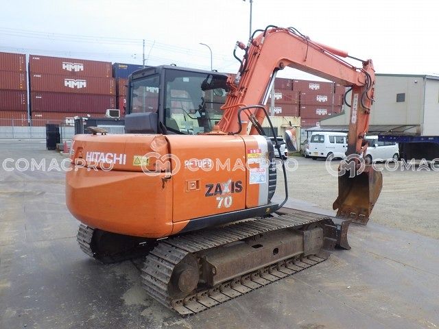 2011-年HITACHI ZX70-3 小型挖掘机- CoMacPro